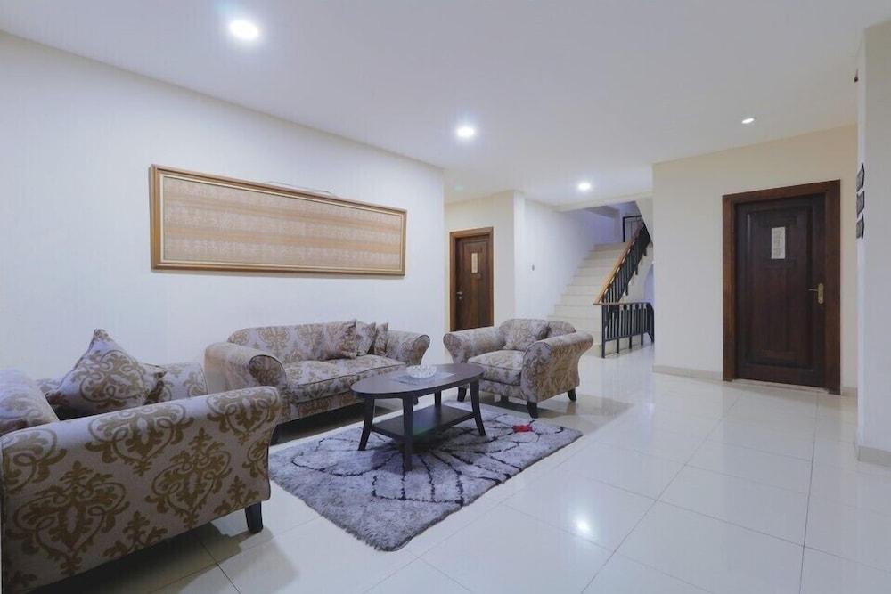 Mutiara Suites Jakarta Buitenkant foto