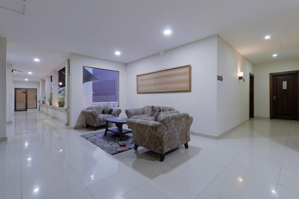 Mutiara Suites Jakarta Buitenkant foto