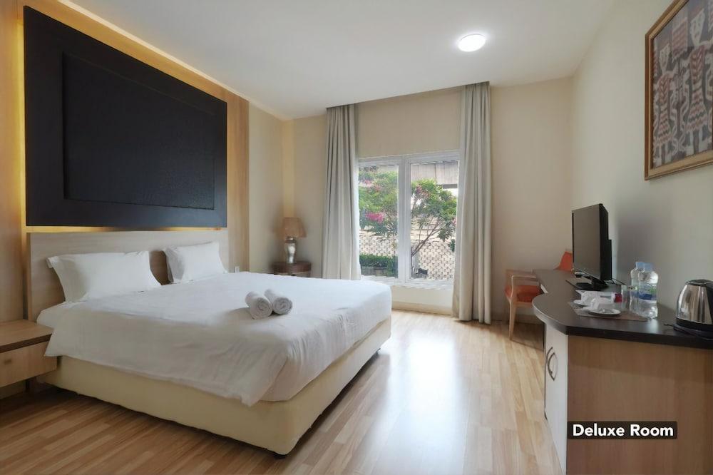 Mutiara Suites Jakarta Buitenkant foto