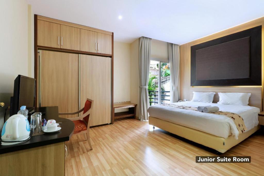 Mutiara Suites Jakarta Buitenkant foto